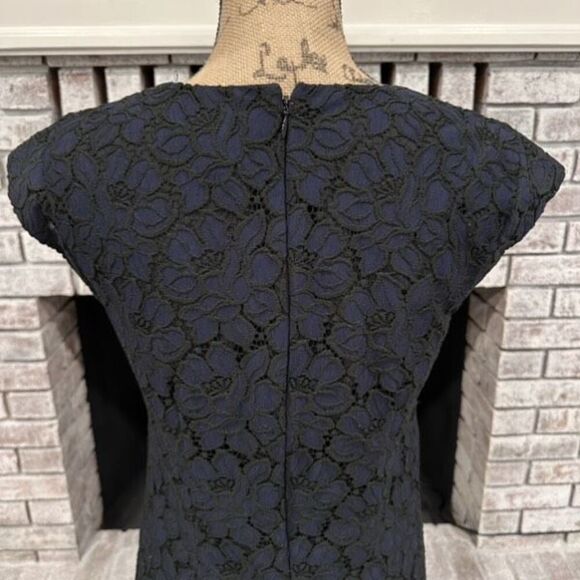J.‎ Crew Navy & Black Lace V Neck Sheath Dress Size 4 Career Event Dress Up - Picture 10 of 15